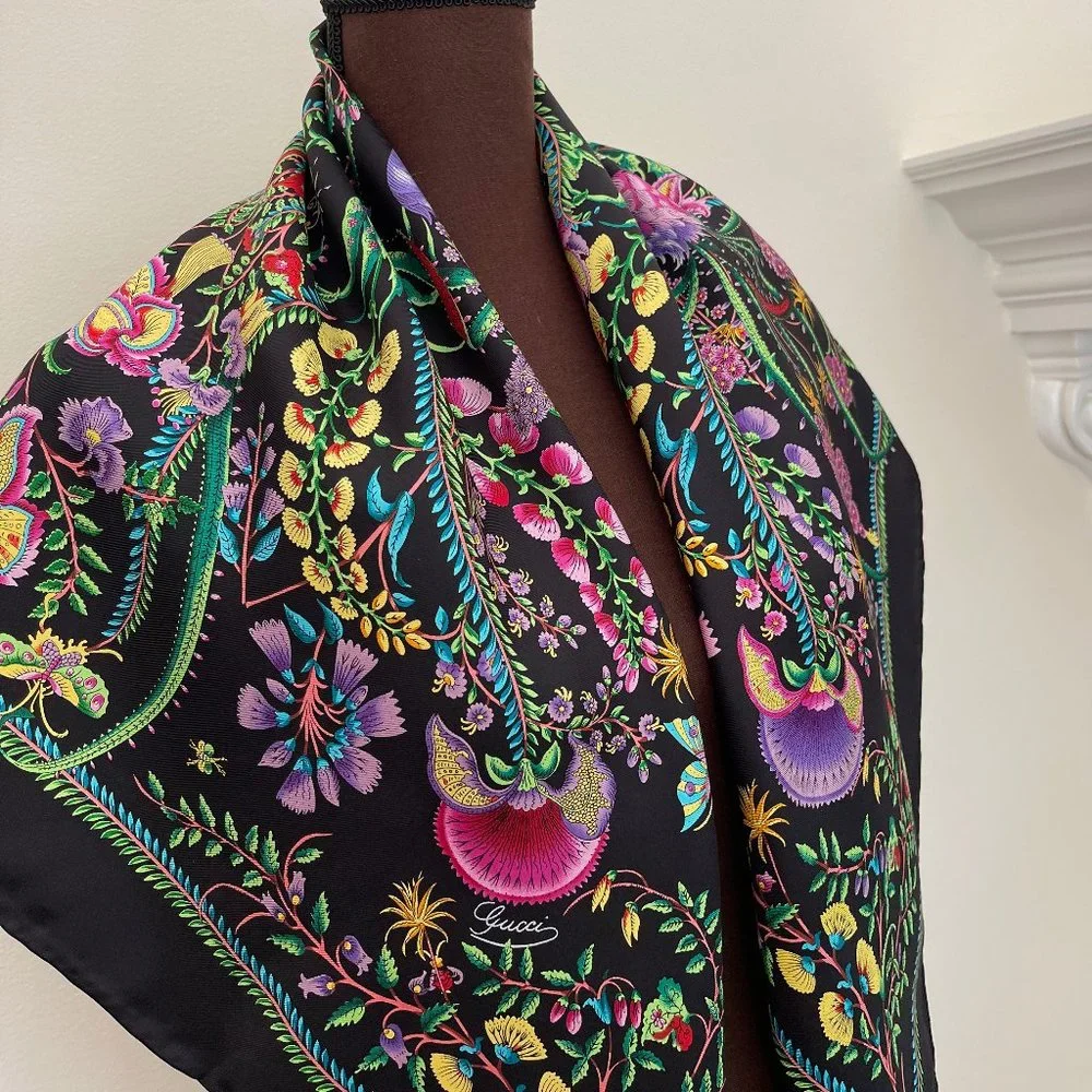 Display #2 Gucci Floral Black Green Multicolor Flora Silk Scarf Wrap